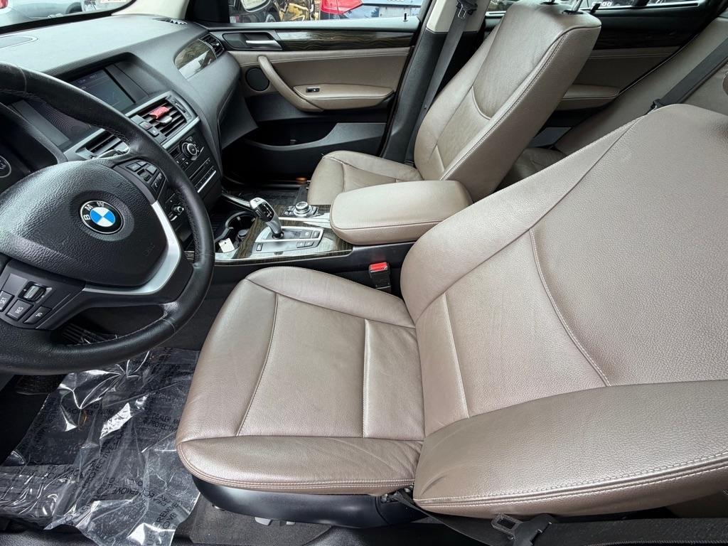 BMW X3  2011