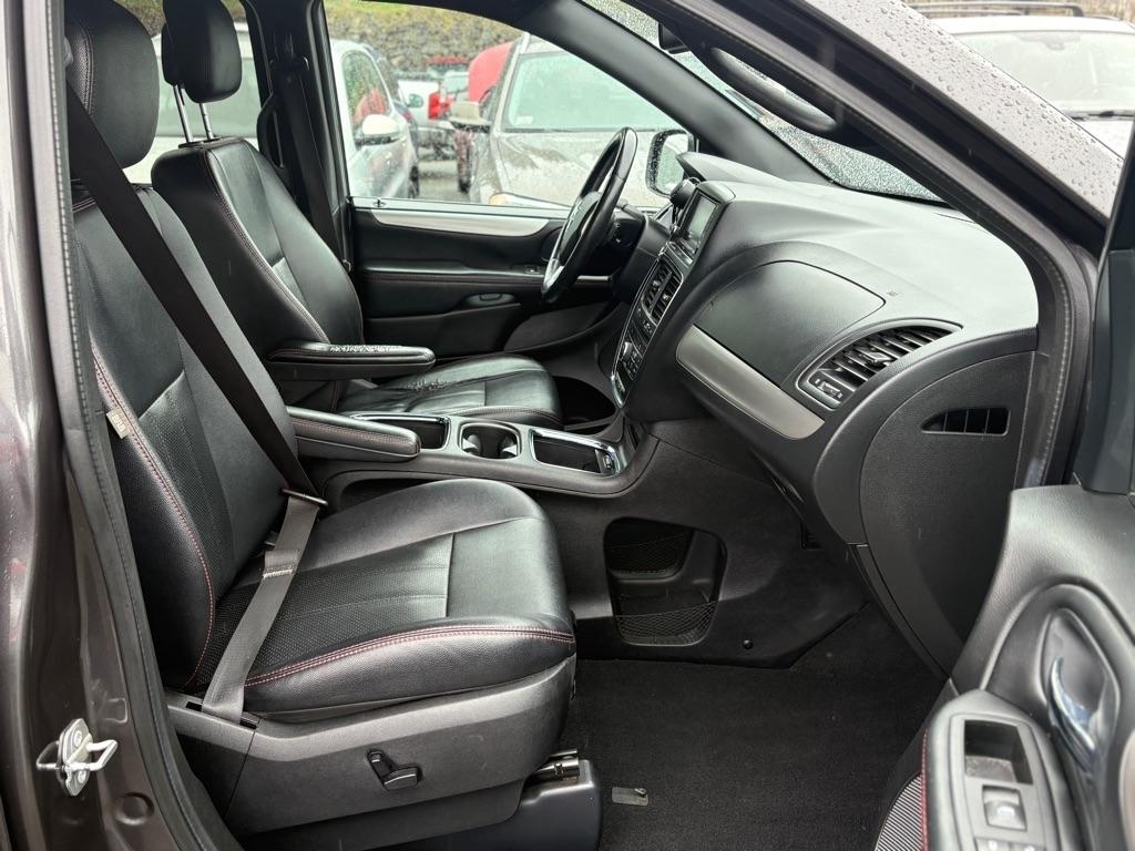 Dodge Grand Caravan  2015