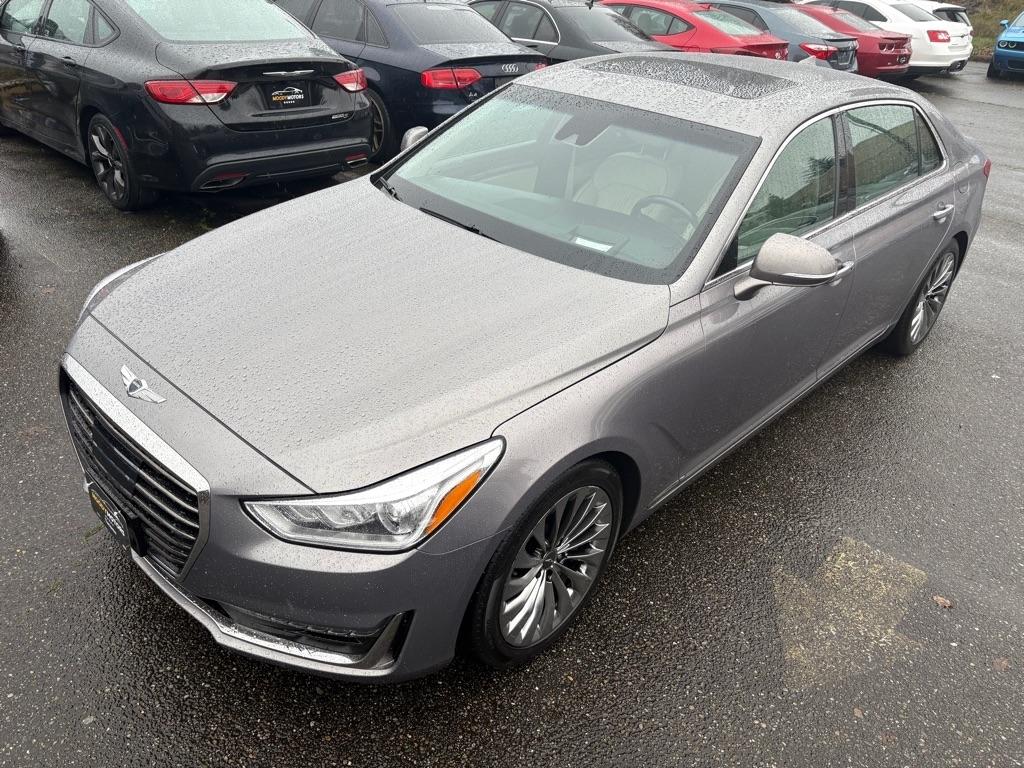 Genesis G90  2018