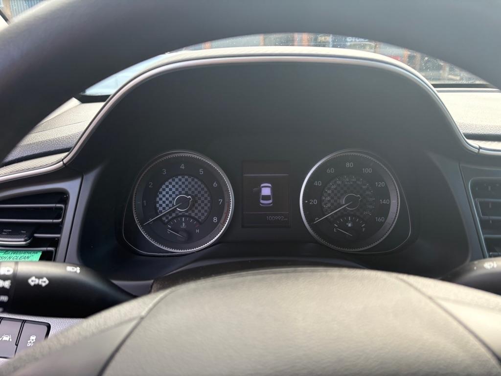 Hyundai Elantra  2020