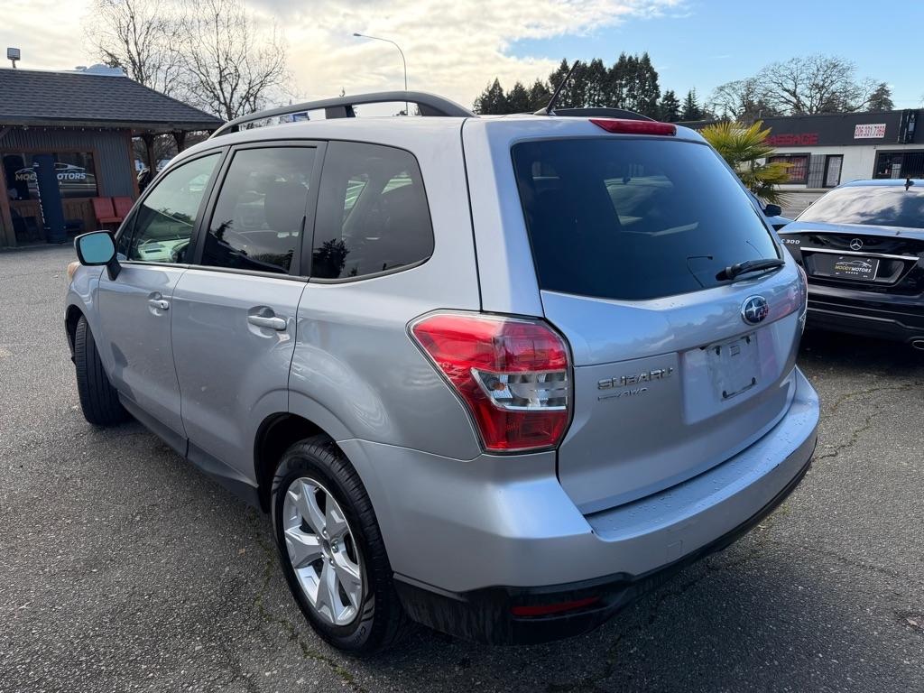 Subaru Forester  2015
