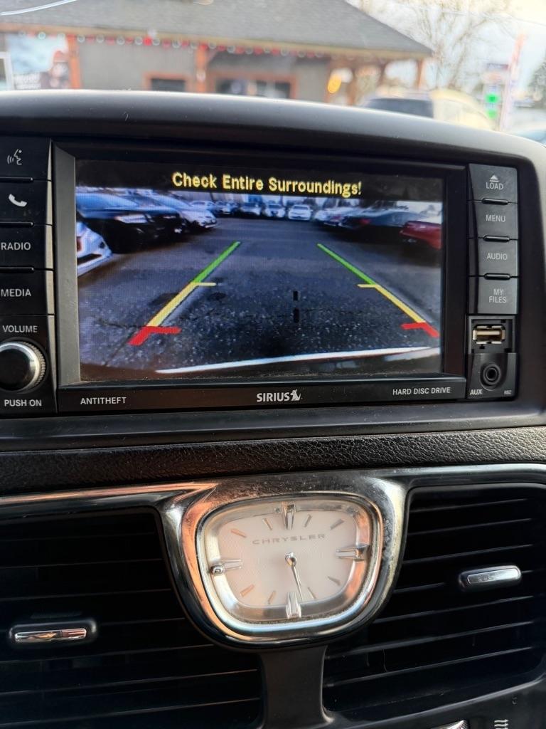 Chrysler Town & Country  2014