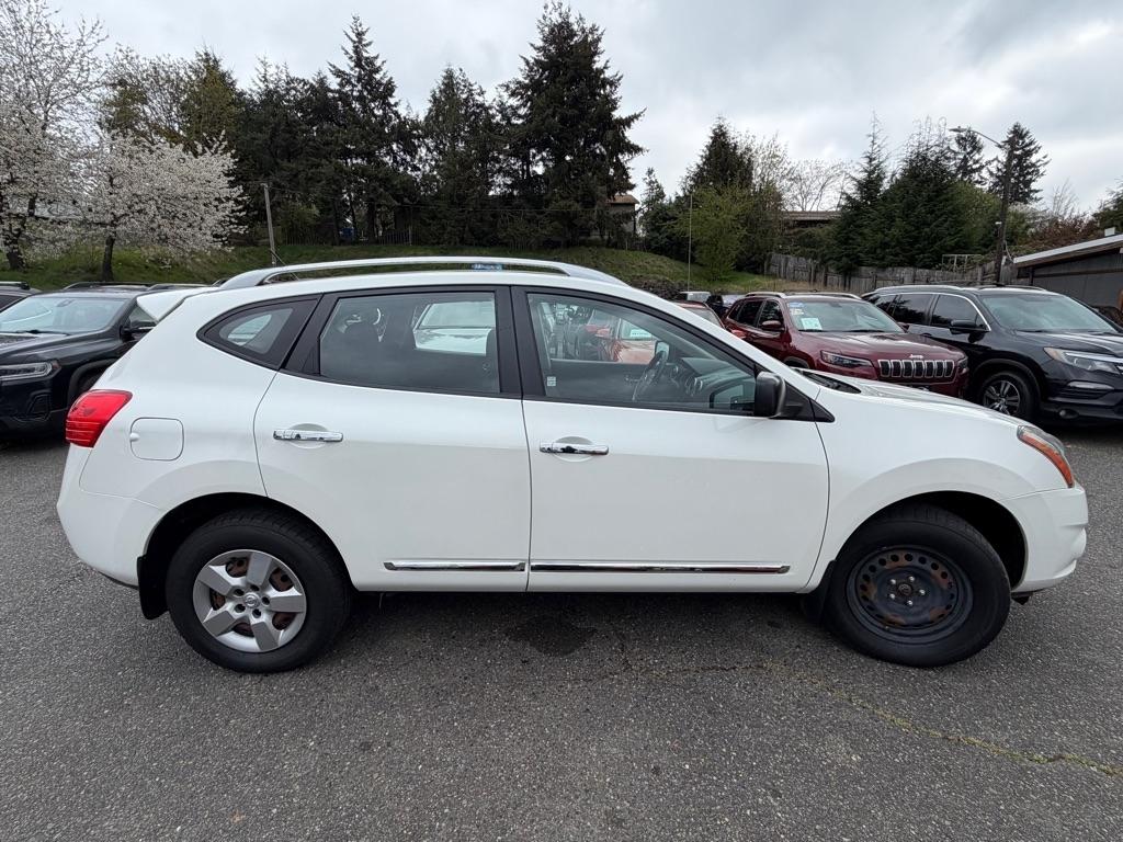 Nissan Rogue Select  2014