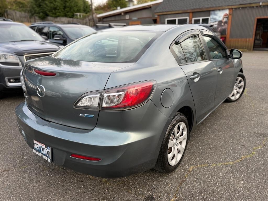 Mazda MAZDA3  2013