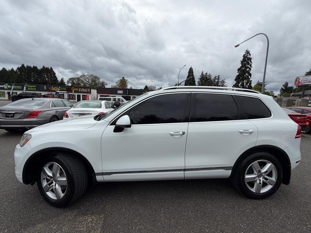 Volkswagen Touareg  2013