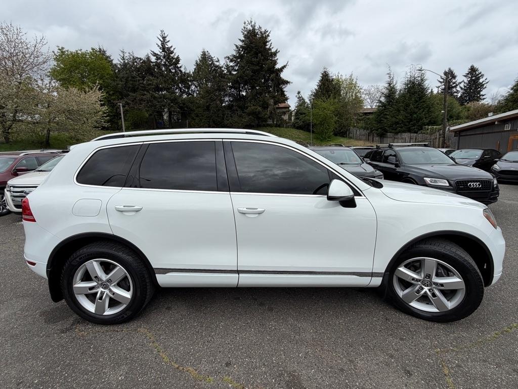 Volkswagen Touareg  2013