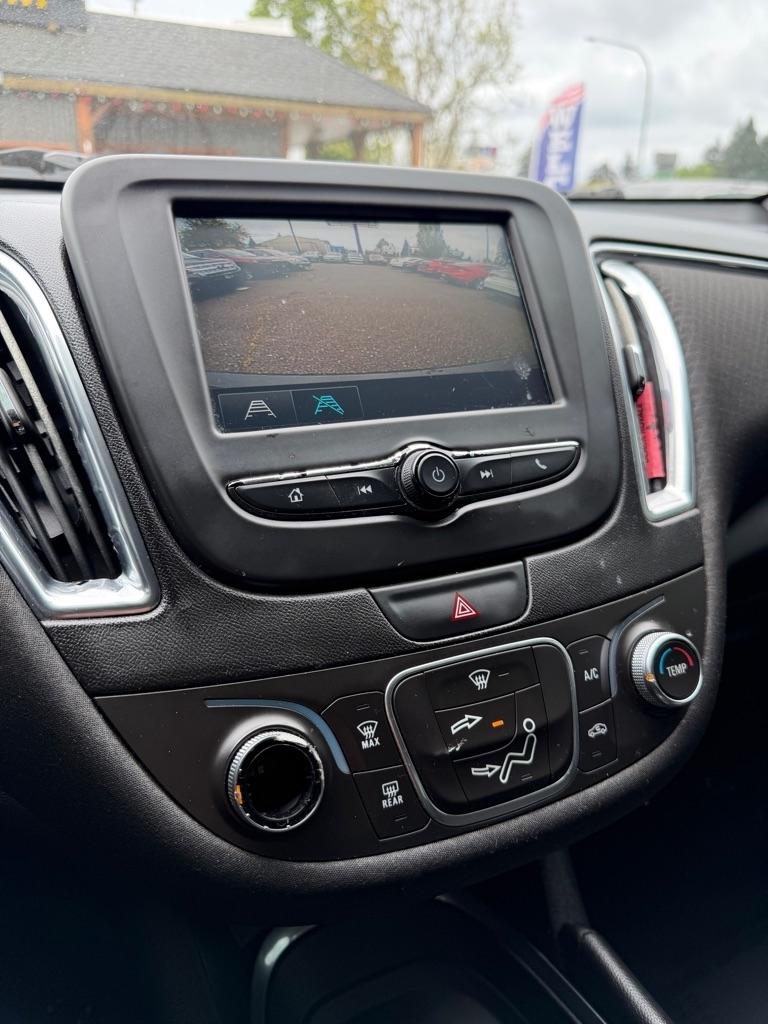 Chevrolet Malibu  2018