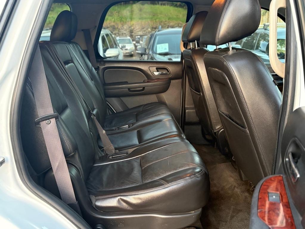 Chevrolet Tahoe  2013