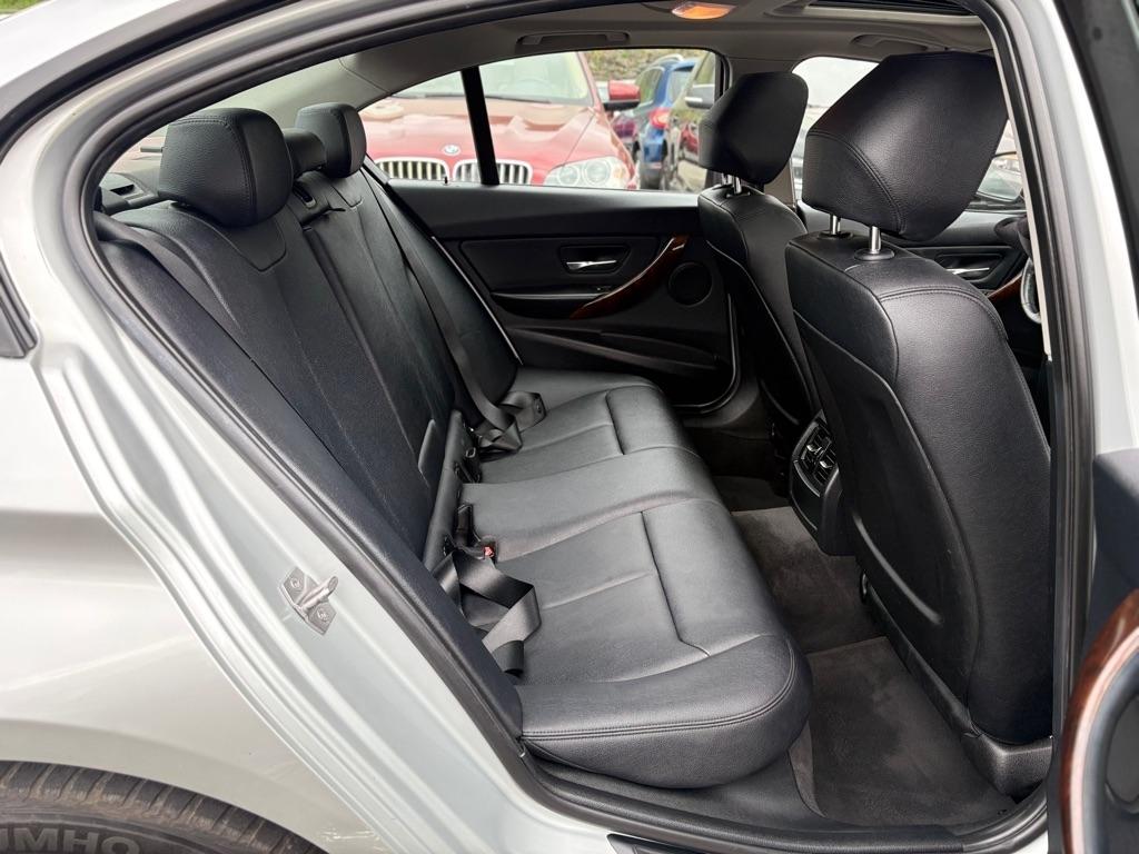 BMW 3-Series  2013