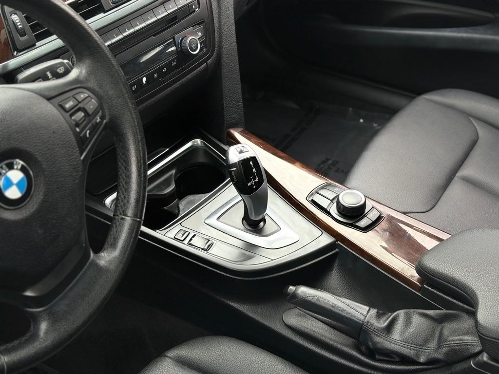 BMW 3-Series  2013