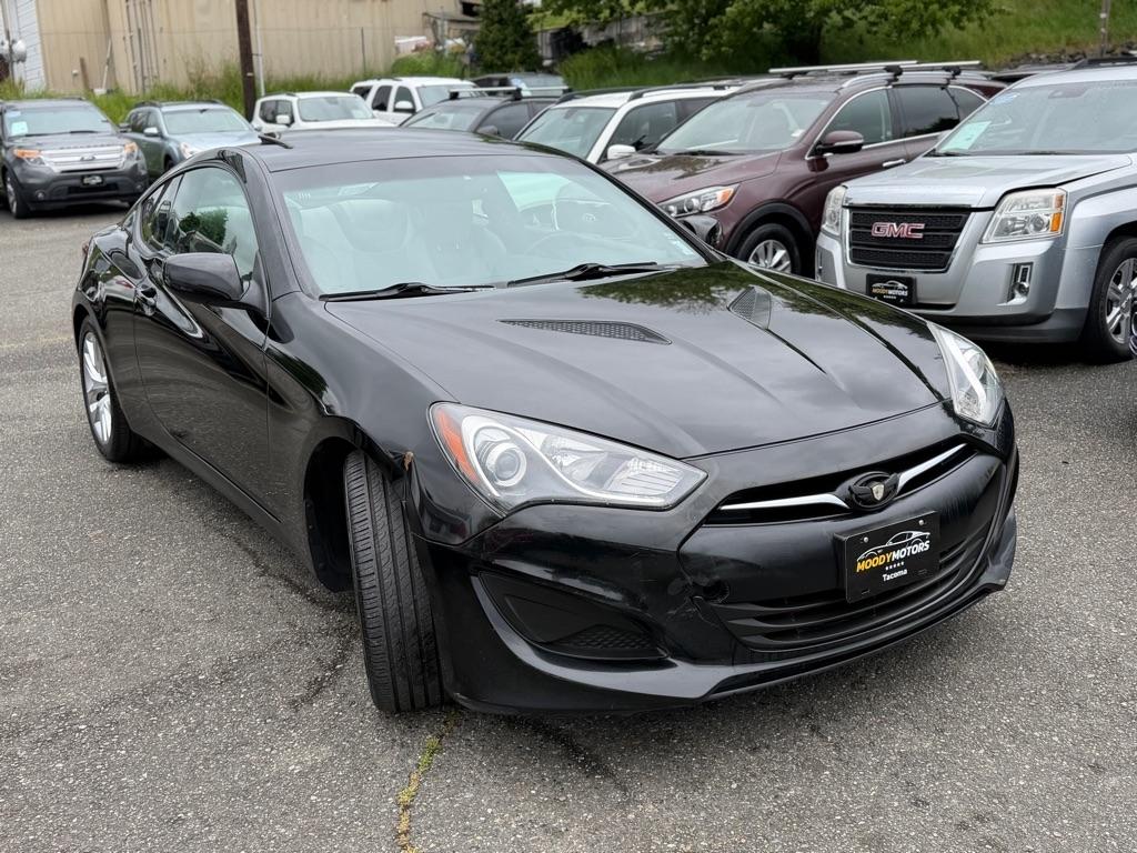 Hyundai Genesis Coupe  2013