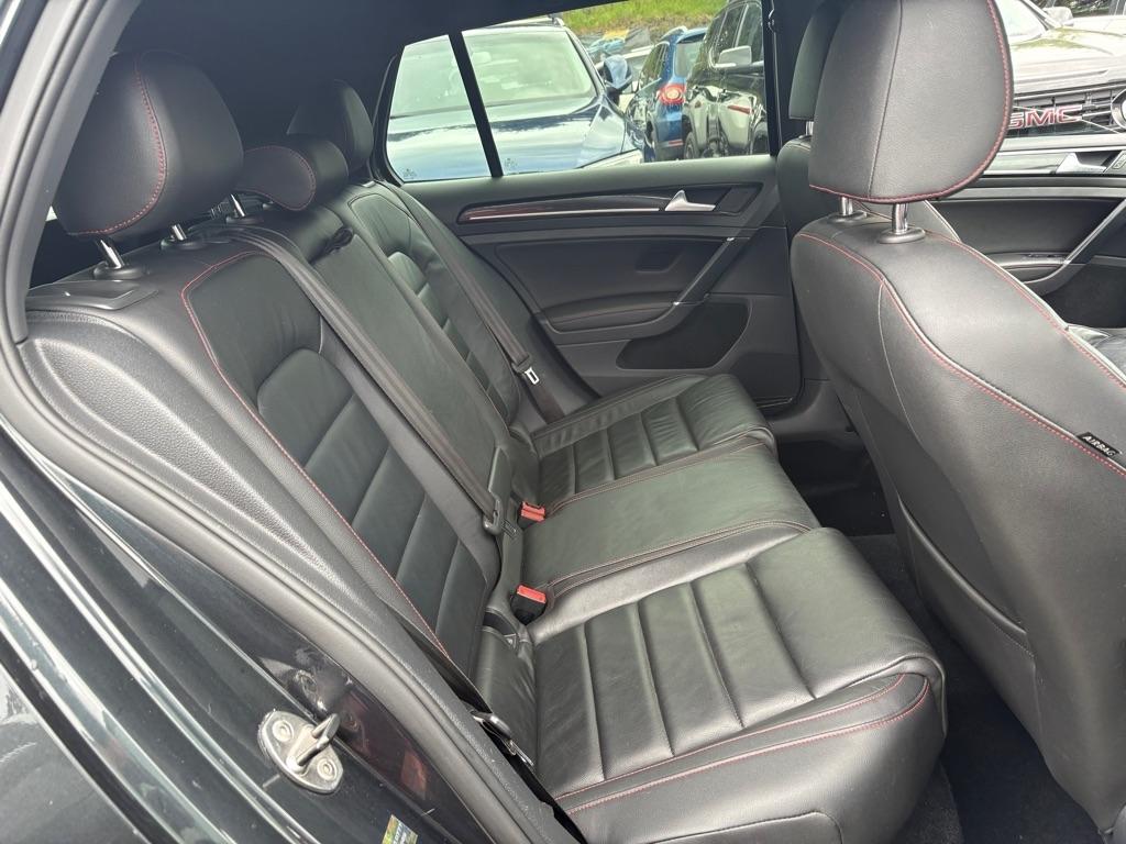 Volkswagen GTI  2016