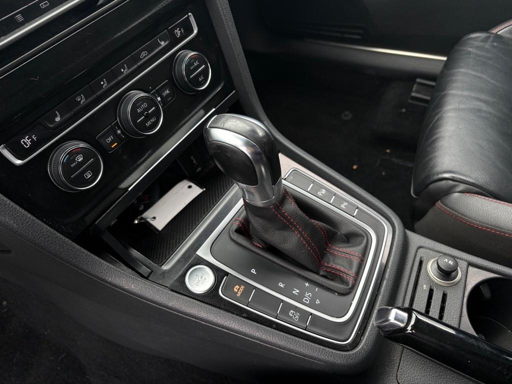 Volkswagen GTI  2016