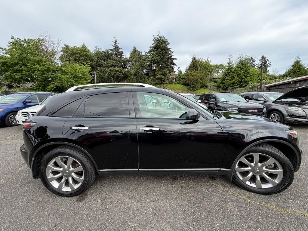 Infiniti FX  2005