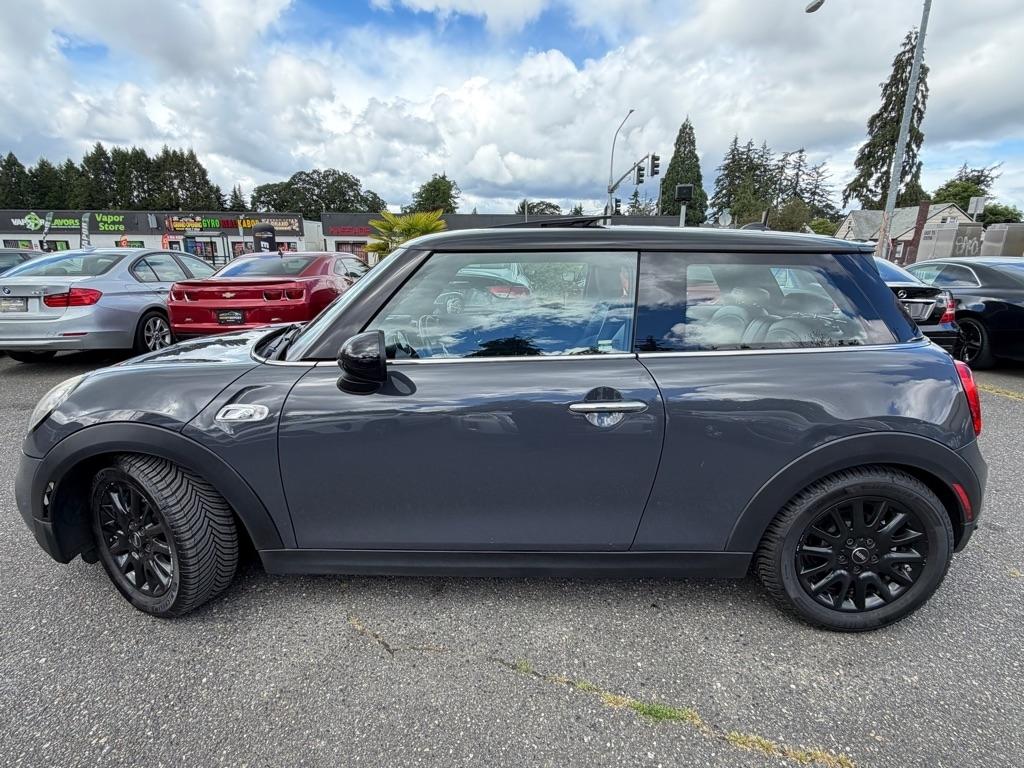 2018 MINI Cooper S's photo