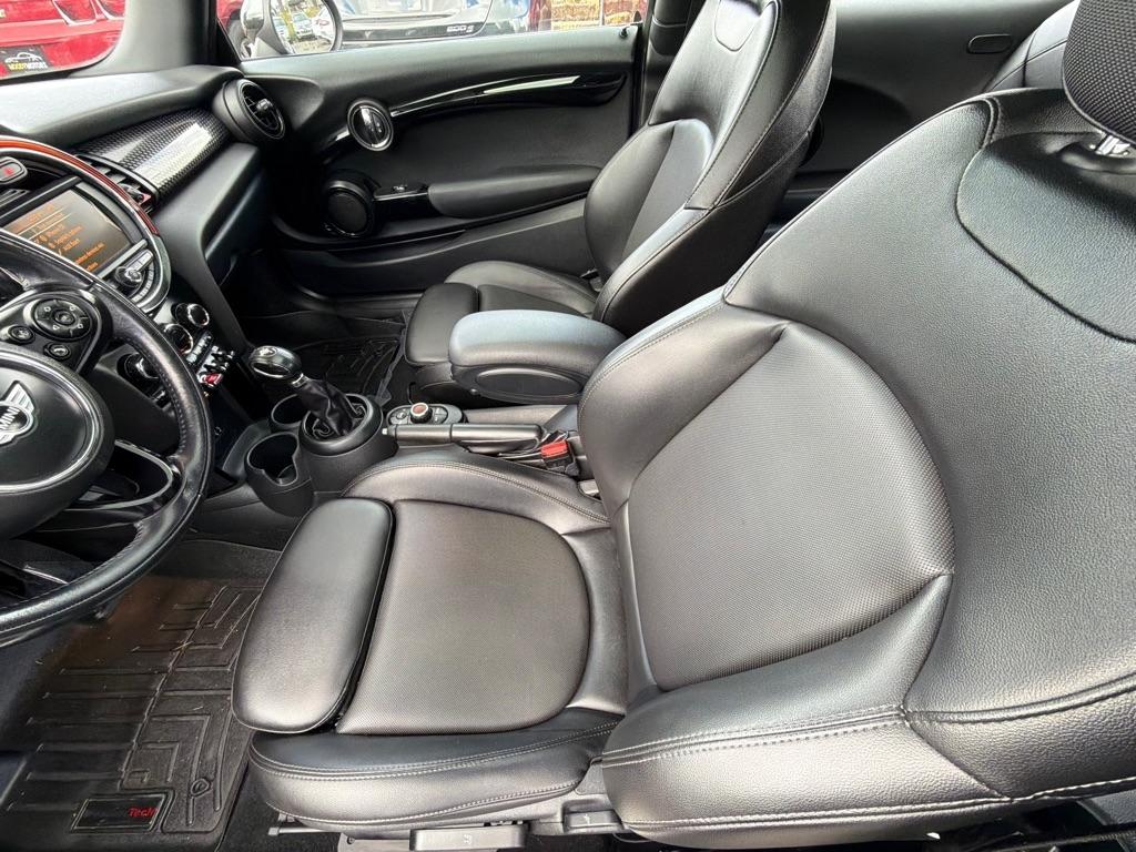 MINI Cooper  2018