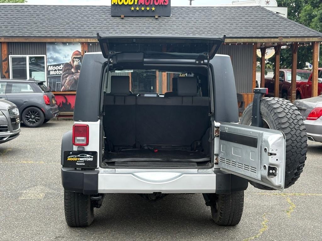 Jeep Wrangler  2010