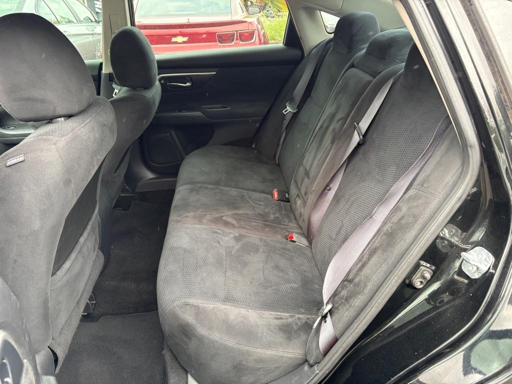 Nissan Altima  2014
