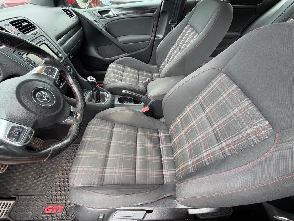 Volkswagen GTI  2011