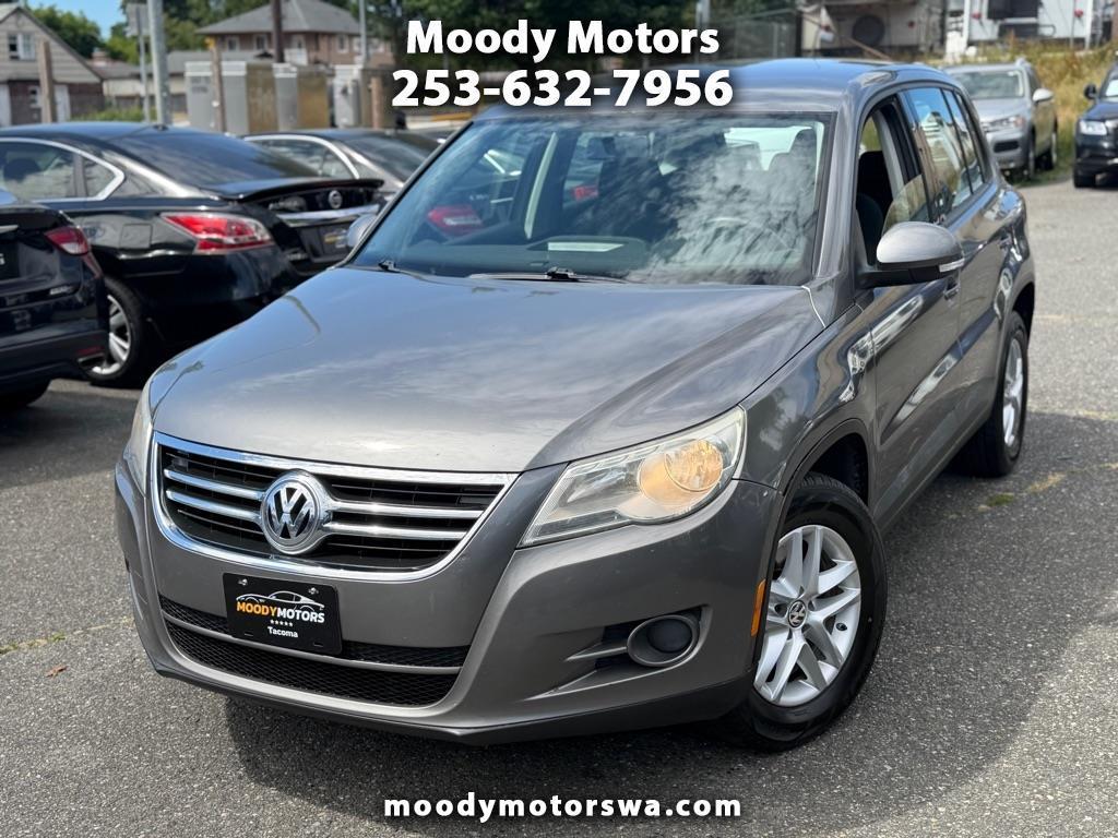 Volkswagen Tiguan  2011