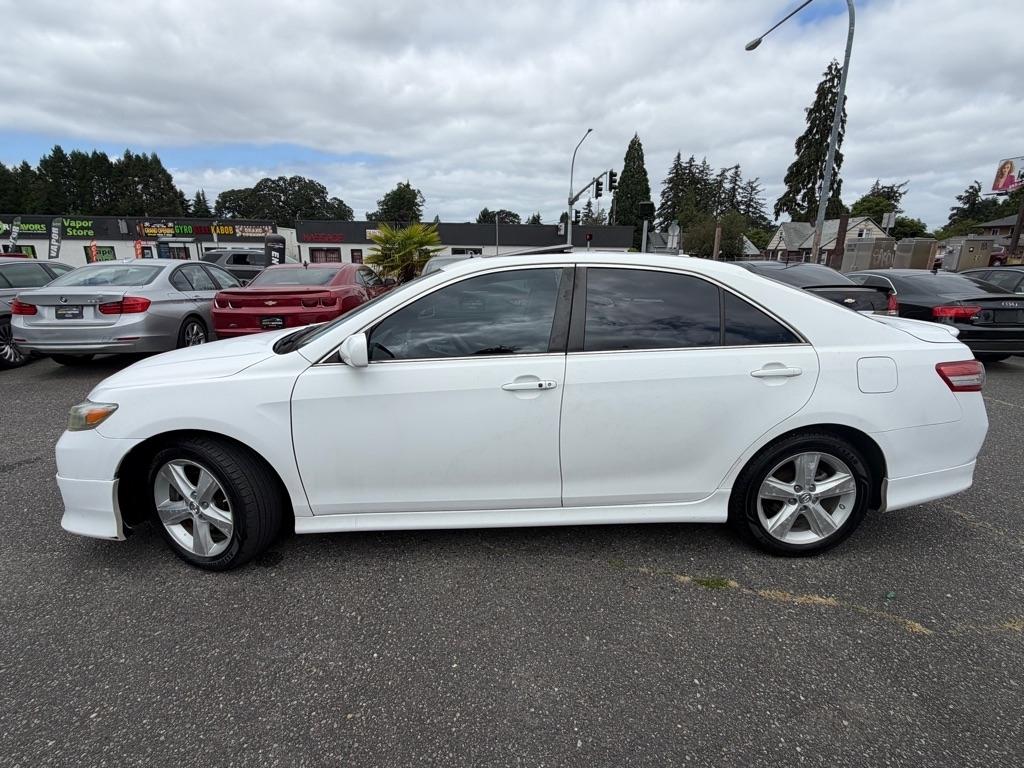 Toyota Camry  2011