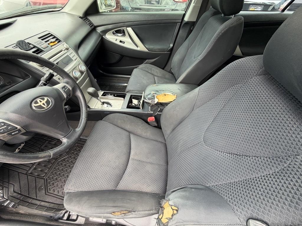 Toyota Camry  2011