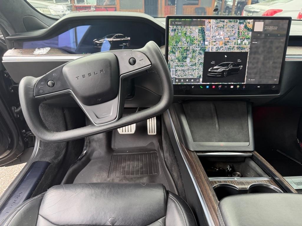 Tesla Model S  2021