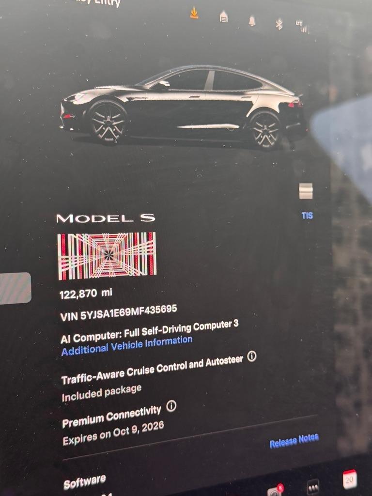 Tesla Model S  2021