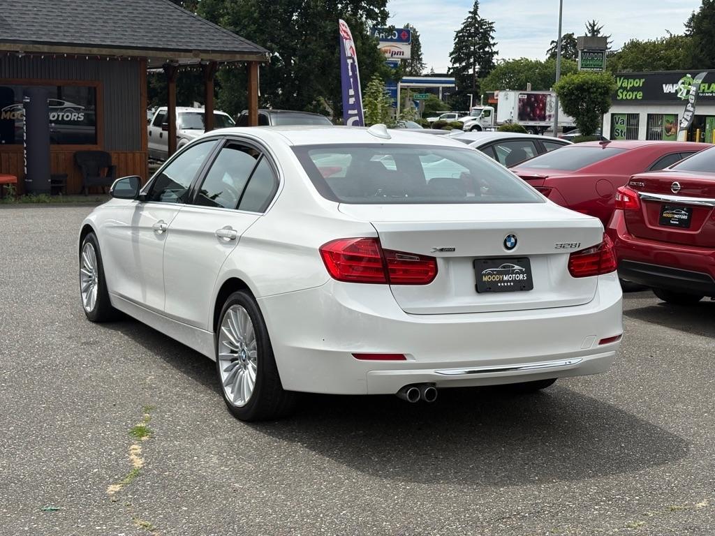 BMW 3-Series  2015