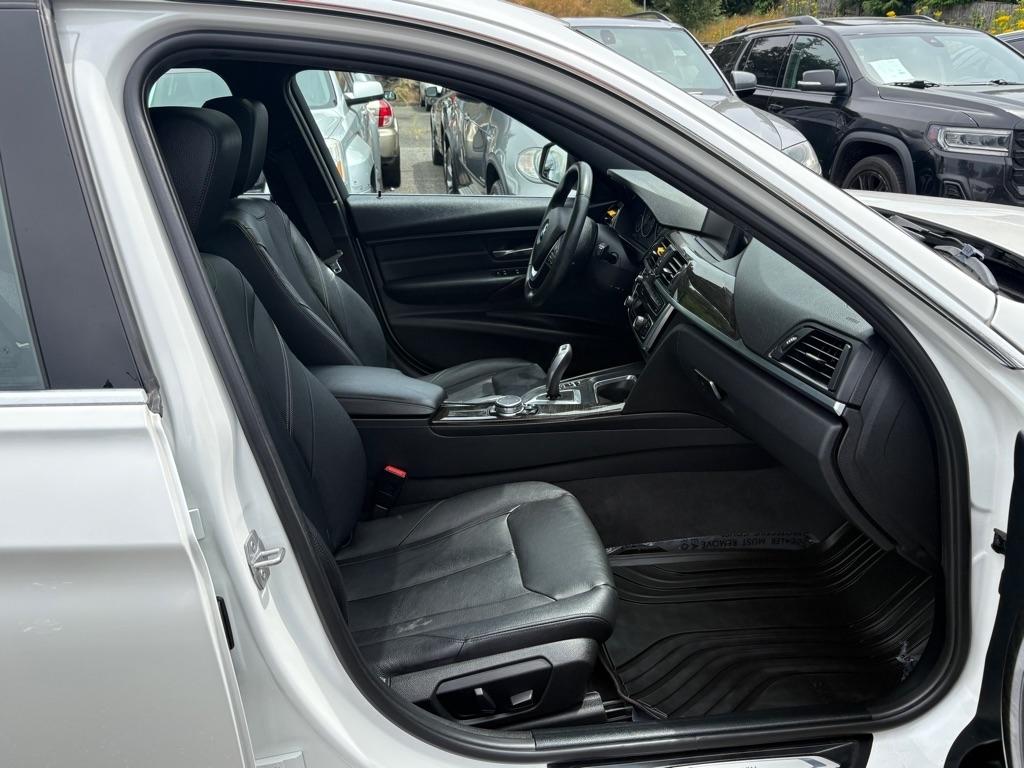 BMW 3-Series  2015