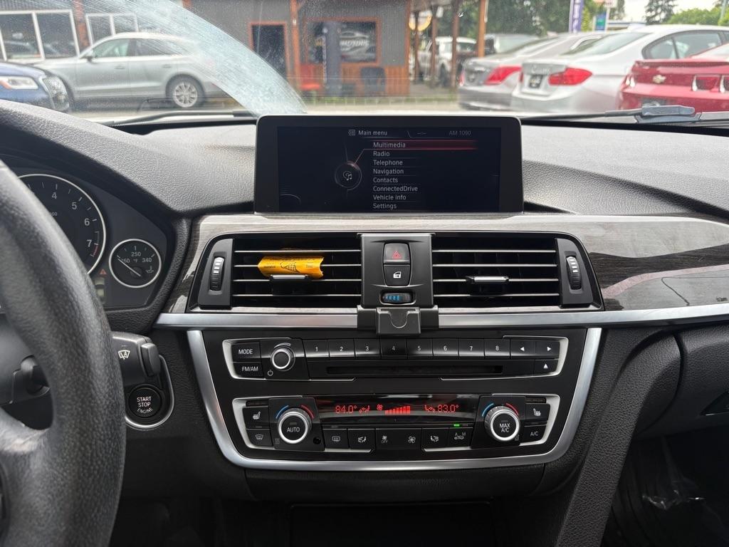 BMW 3-Series  2015