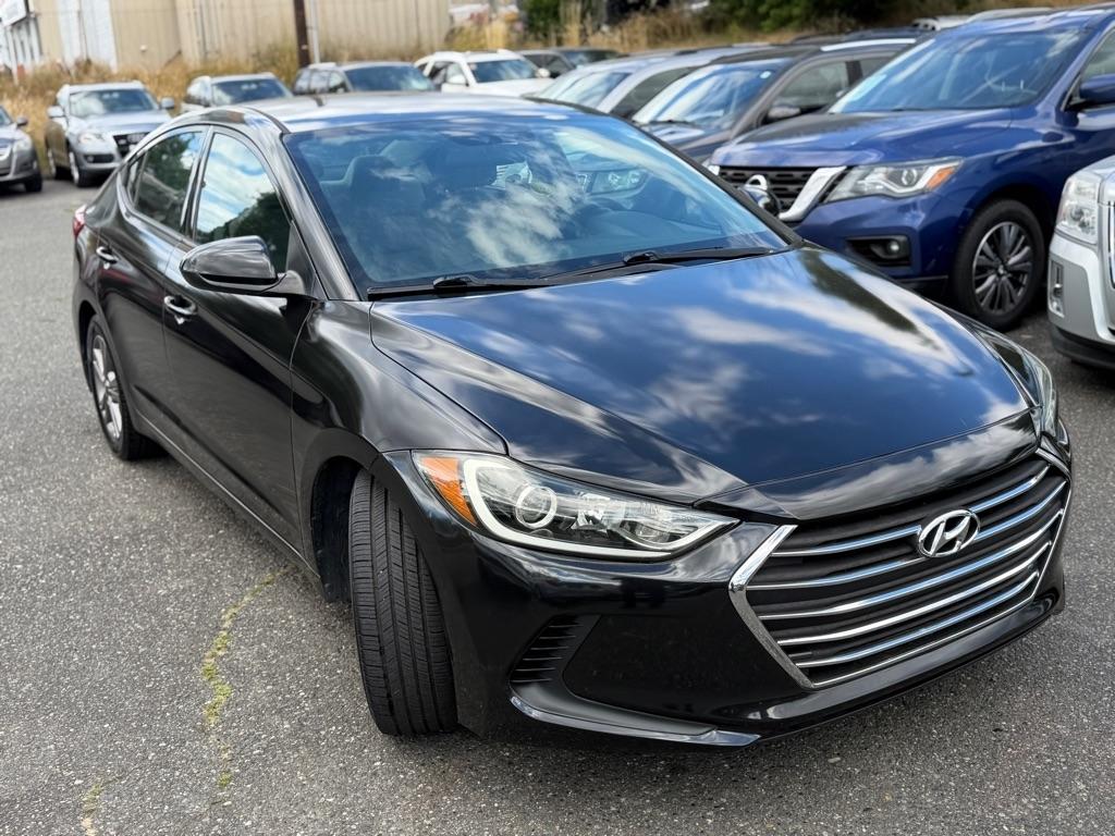 Hyundai Elantra  2017