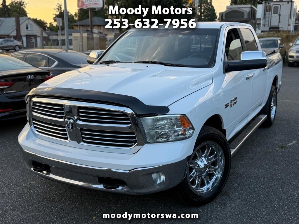 2015 RAM 1500 SLT