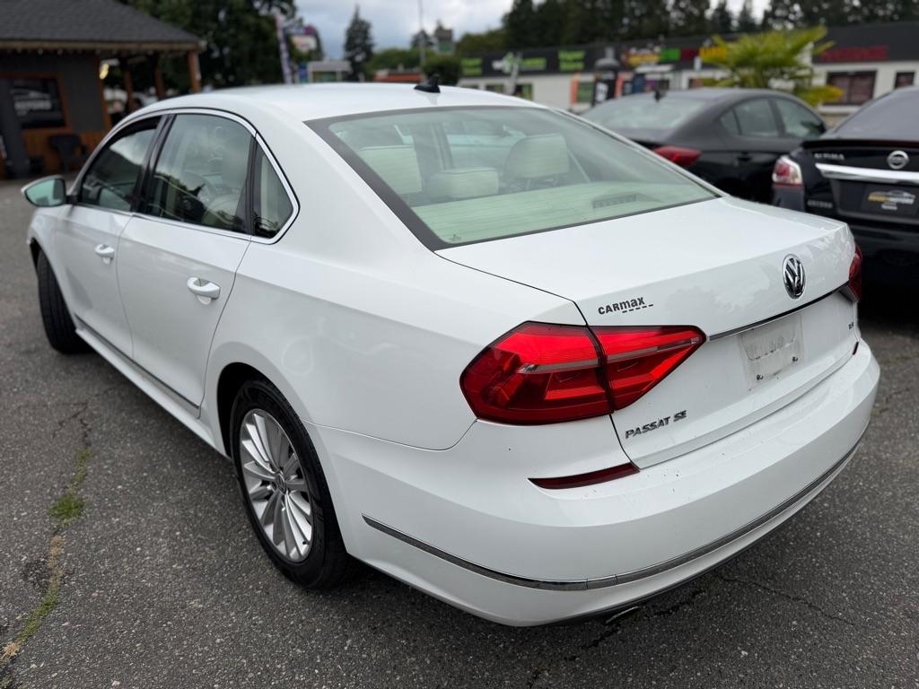 Volkswagen Passat  2016