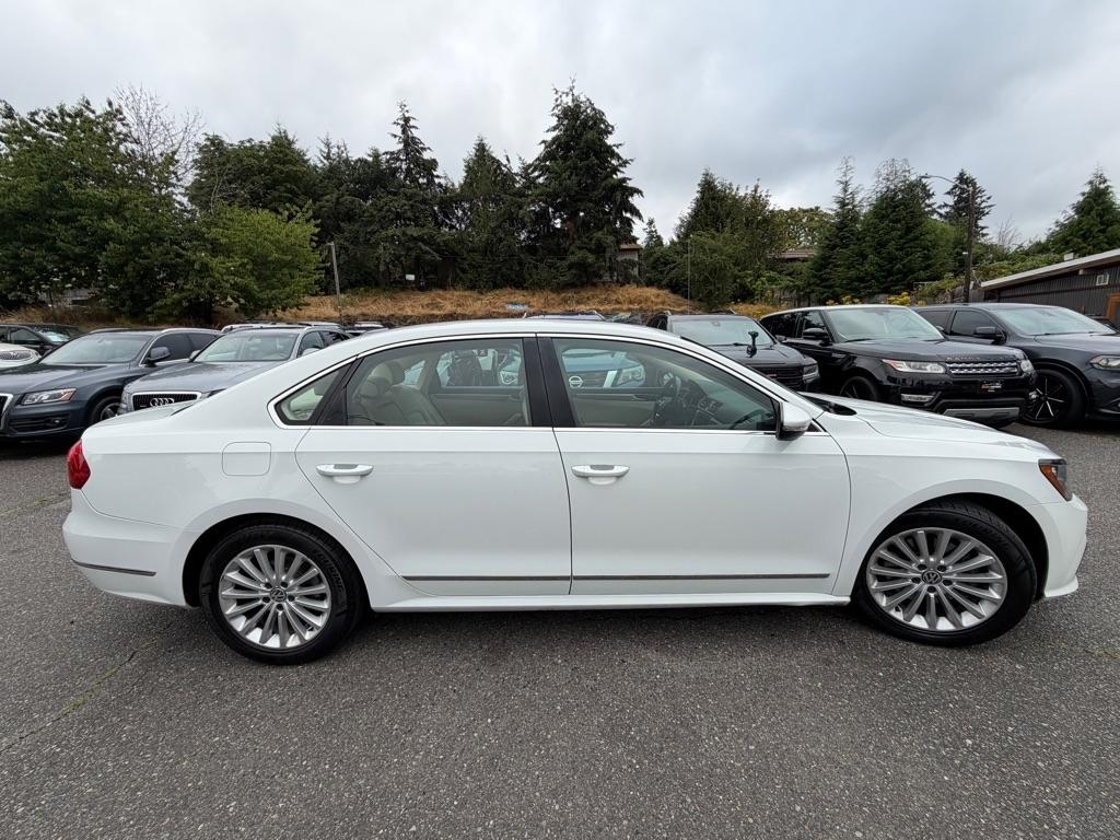 Volkswagen Passat  2016