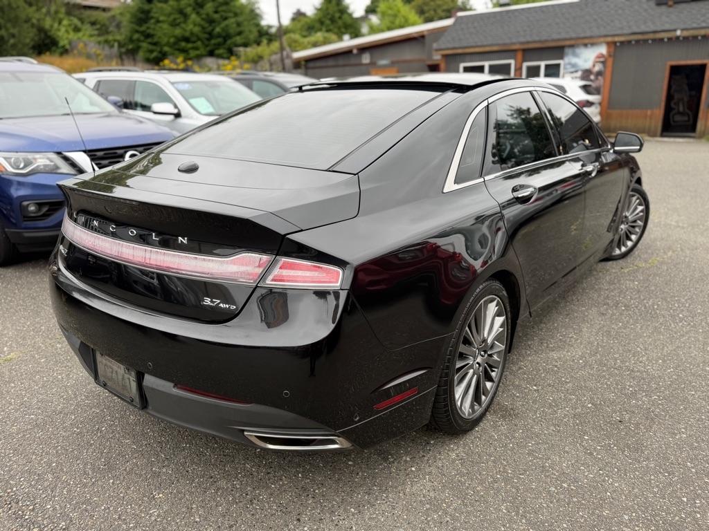 Lincoln MKZ  2013