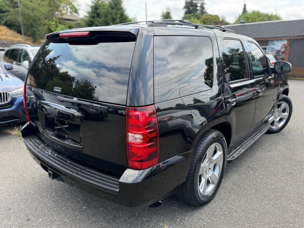 Chevrolet Tahoe  2014