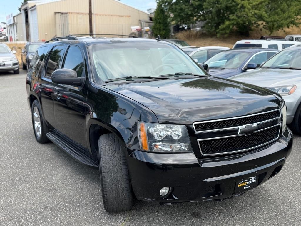 Chevrolet Tahoe  2014