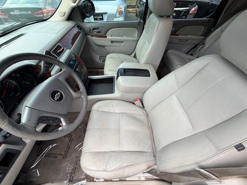 Chevrolet Tahoe  2014