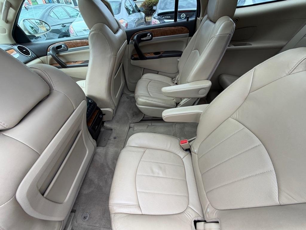 Buick Enclave  2012
