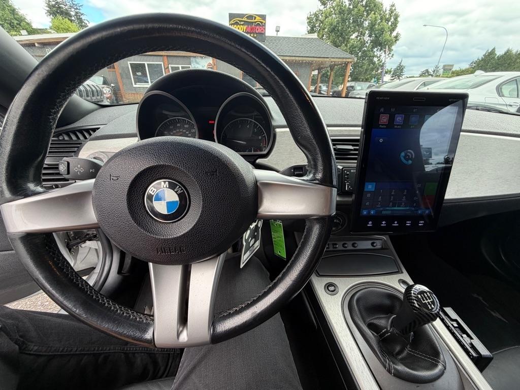 BMW Z4  2003