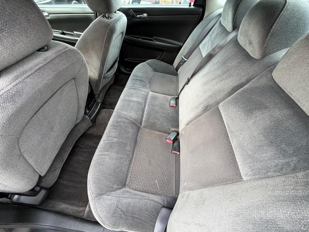 Chevrolet Impala  2010