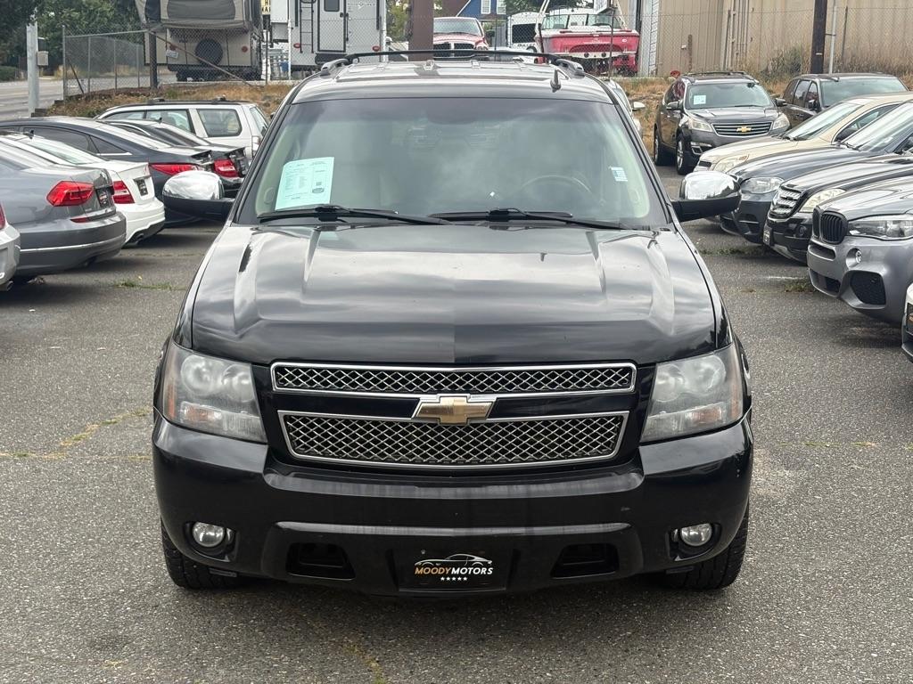 Chevrolet Tahoe  2011