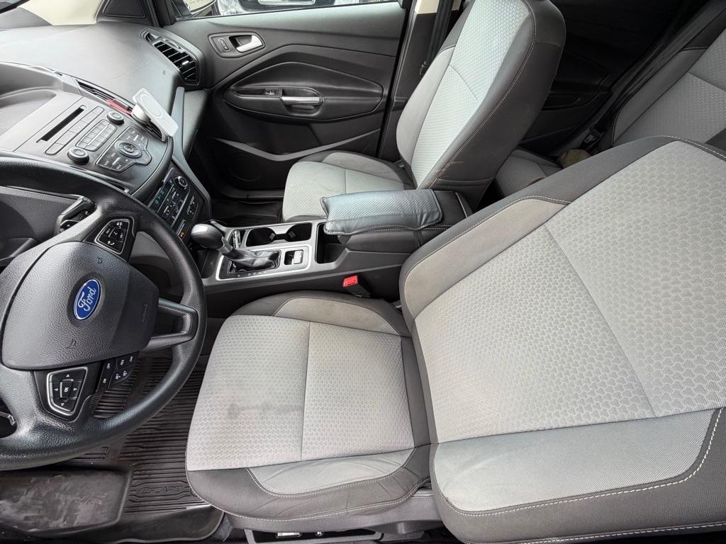 Ford Escape  2017