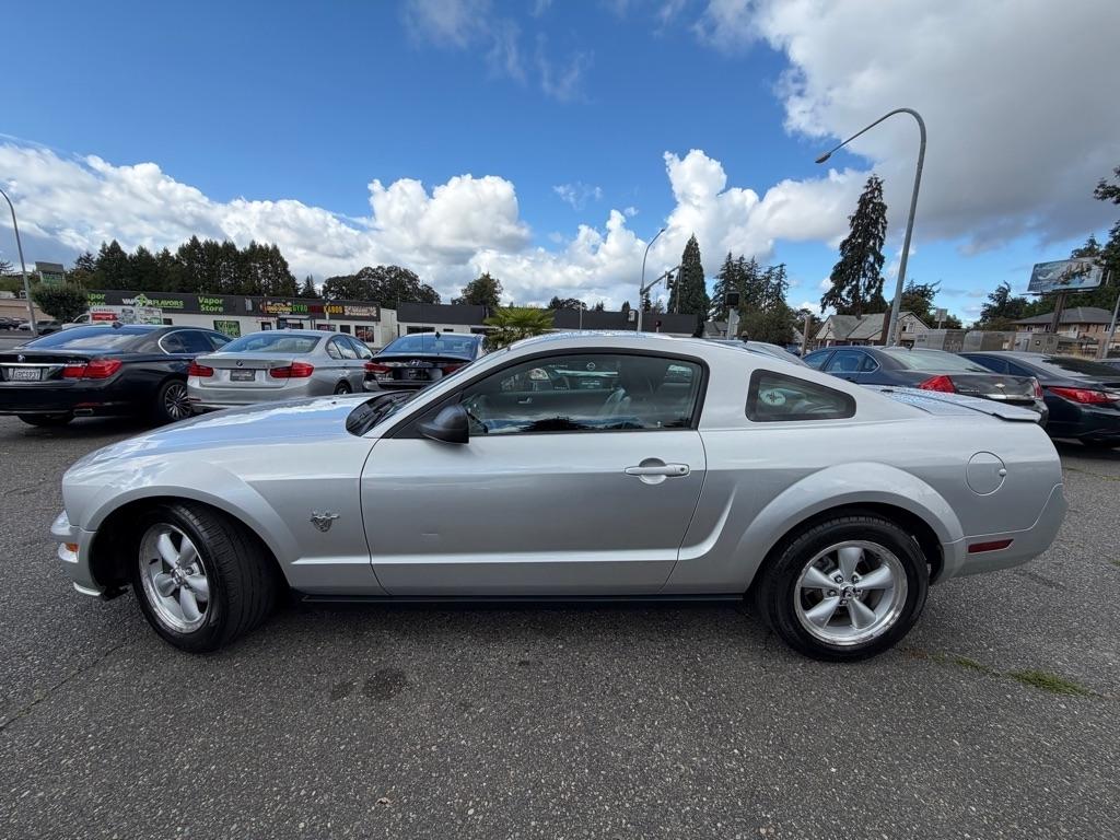Ford Mustang  2009