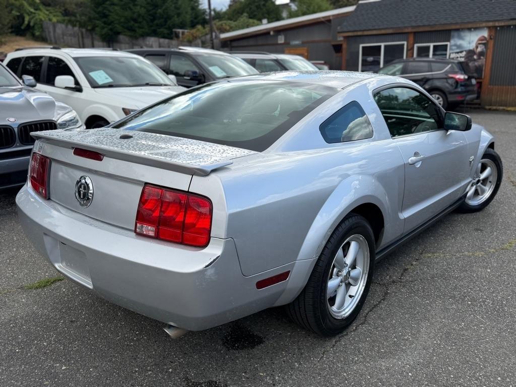 Ford Mustang  2009
