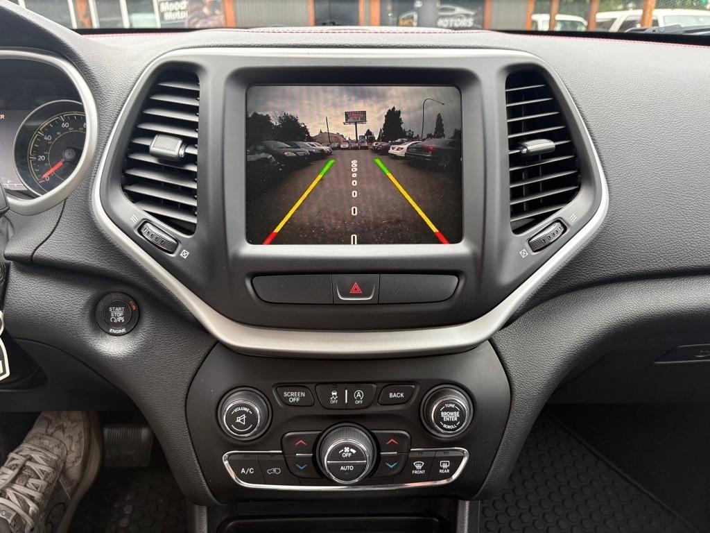 Jeep Cherokee  2015