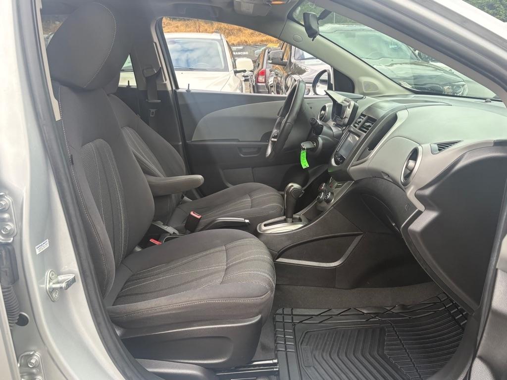 Chevrolet Sonic  2014