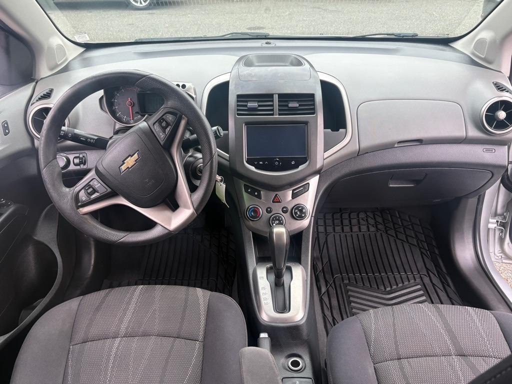 Chevrolet Sonic  2014