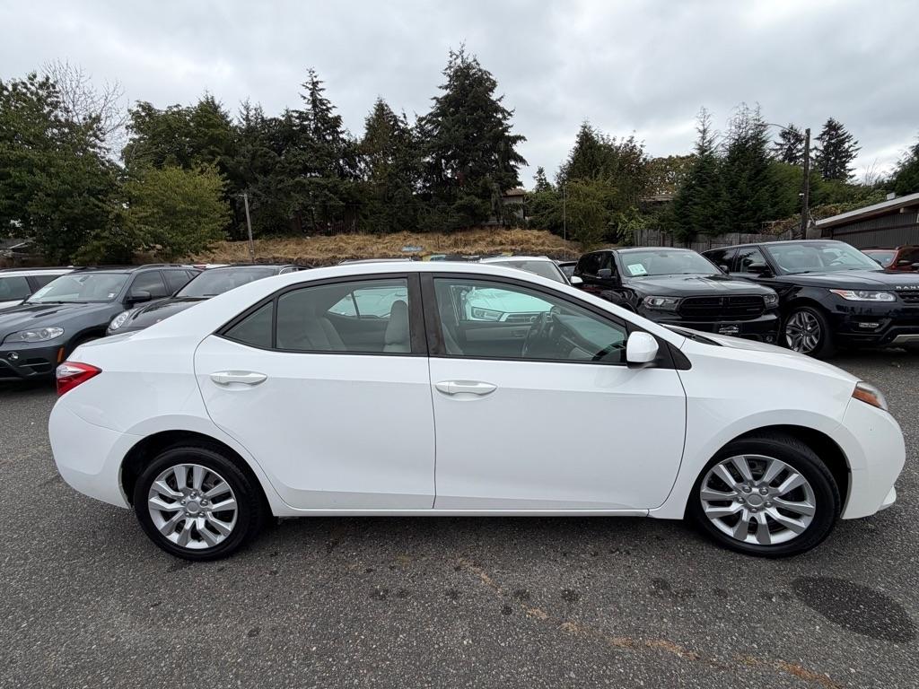 Toyota Corolla  2015